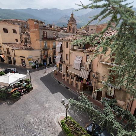 Apartmán Casa Lucia Castelbuono  Exteriér fotografie