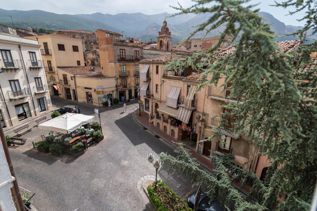 Apartmán Casa Lucia Castelbuono  Exteriér fotografie